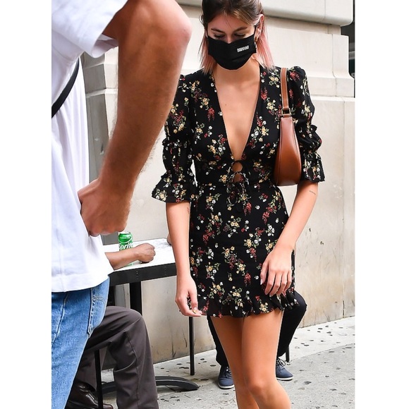 ❌[SOLD]❌Reformation Laurelei Dress || Vionnett - Picture 16 of 16